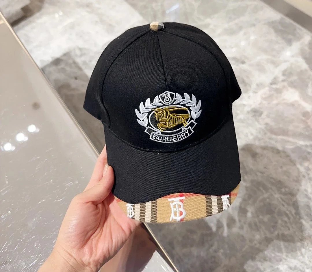 Burberry Check Print Baseball Cap White - 30