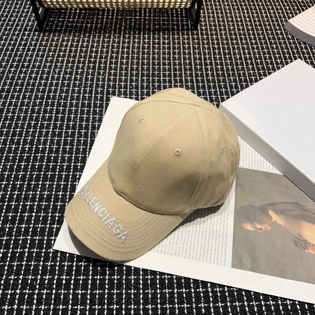 Burberry Classic Check Baseball Cap Beige - 31