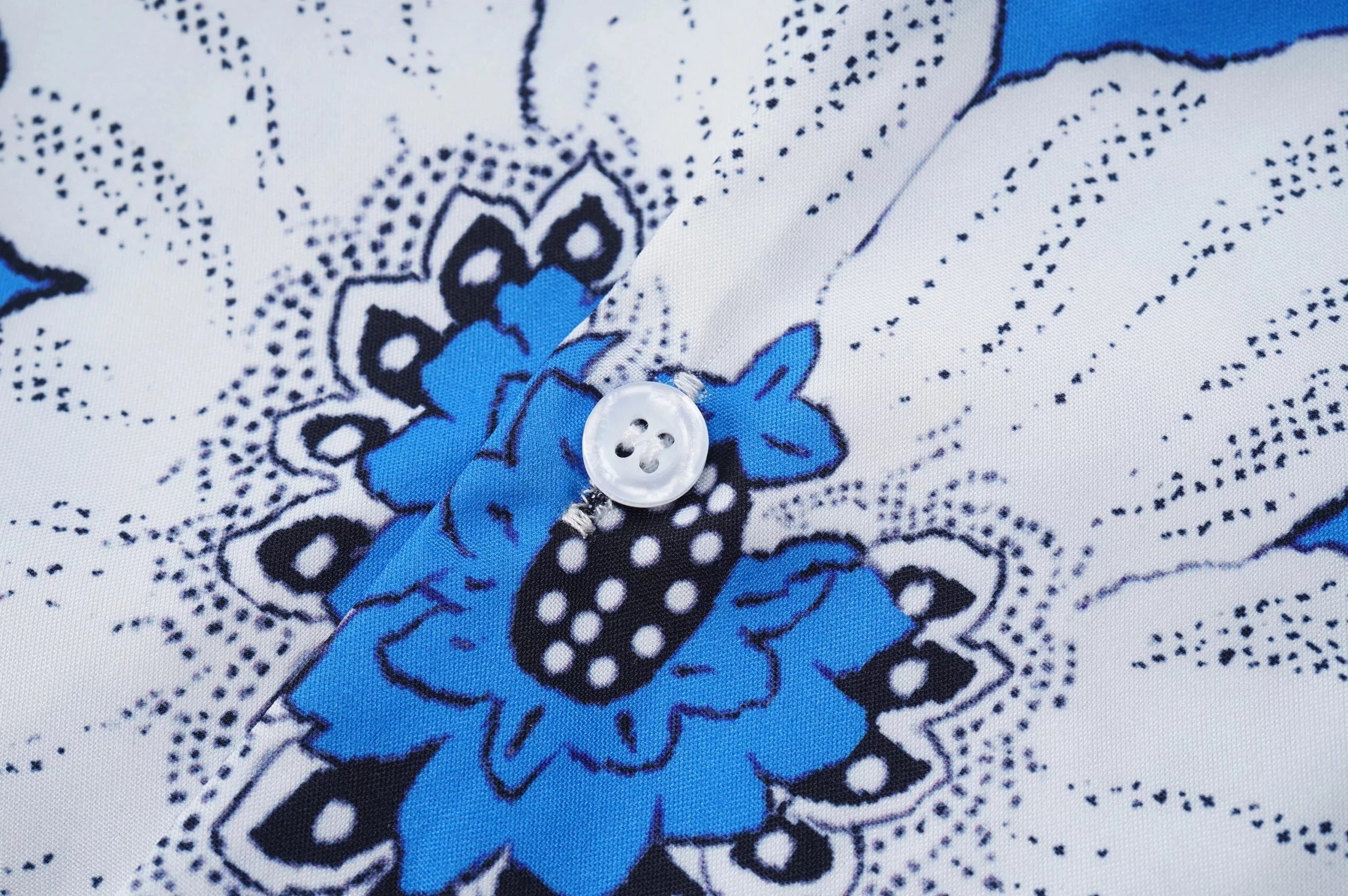 Valentino Logo Print Blue and White Resort Set - 9