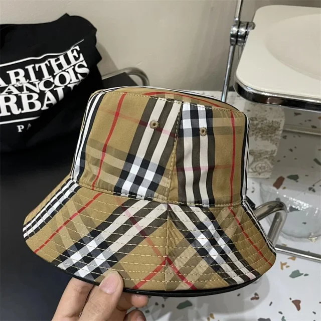 Burberry Hats Embroidered Logo product detail image 25