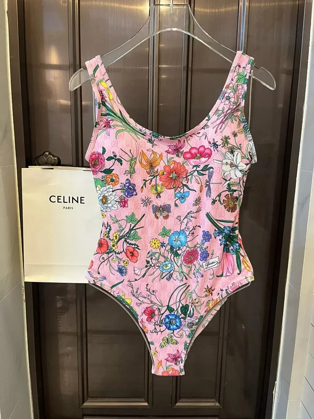 Gucci Swimwear Bikini Set product detail image 38