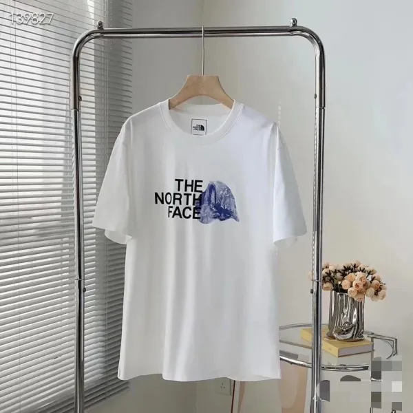 The North Face Logo T-Shirt Black / Army Green / White T-Shirt - 24