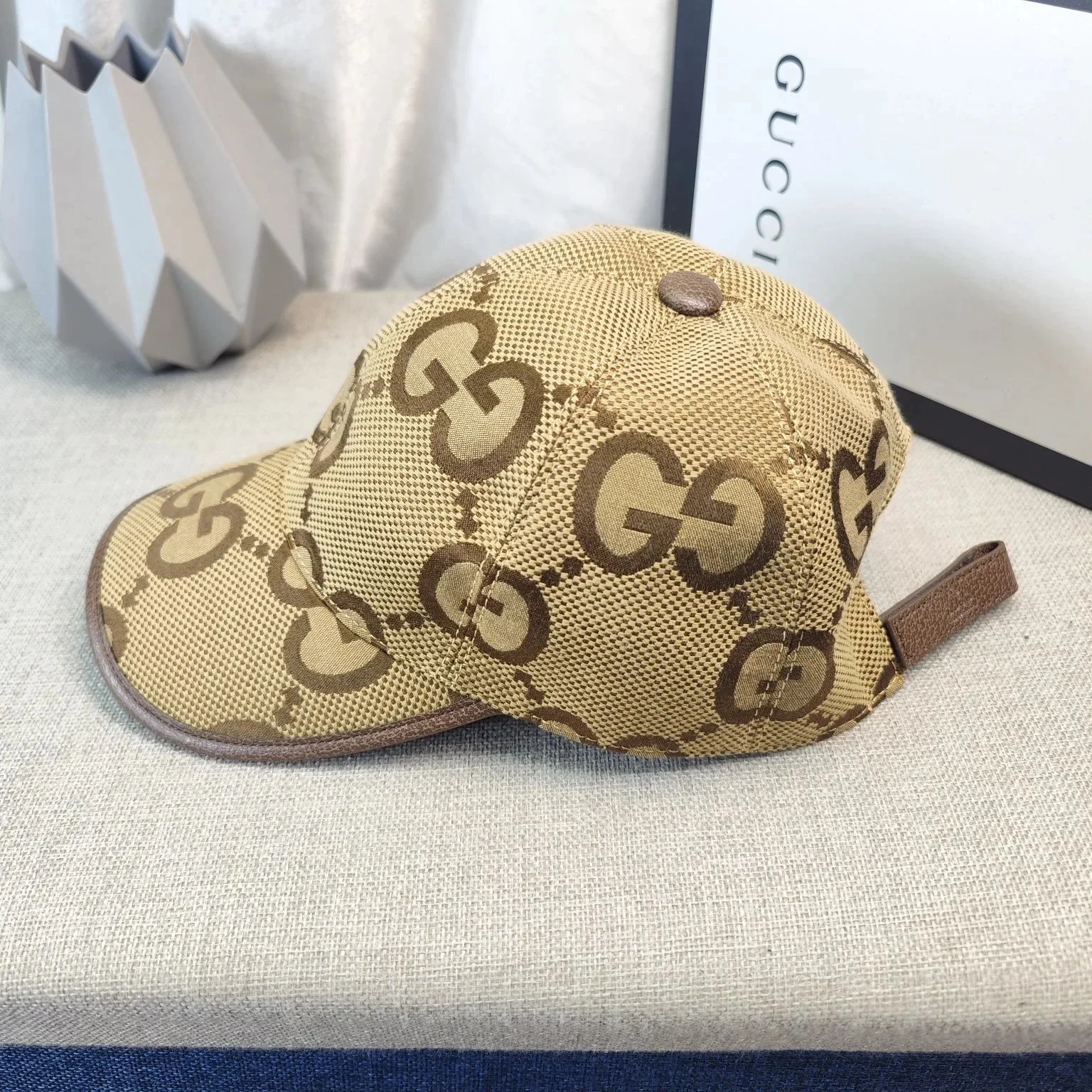 Gucci Logo Embroidered Beige Baseball Cap with Red Green Web Trim Hats - 5