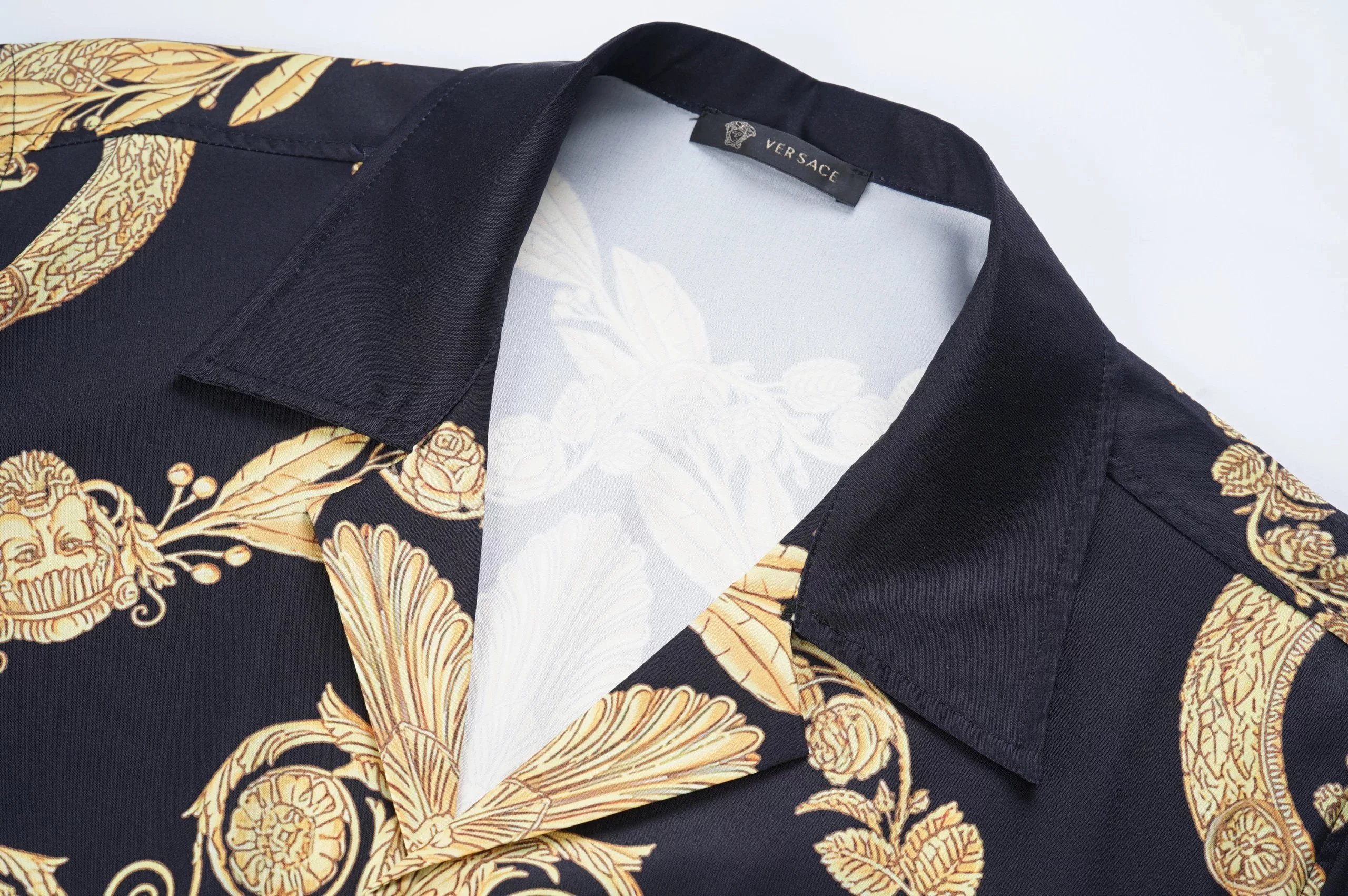 Versace Medusa Psychedelic Print Short-Sleeve Shirt Multicolor - 8