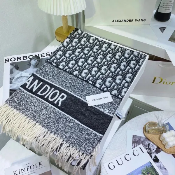 Dior Oblique Houndstooth Scarf Black / White Scarf Scarves - 2