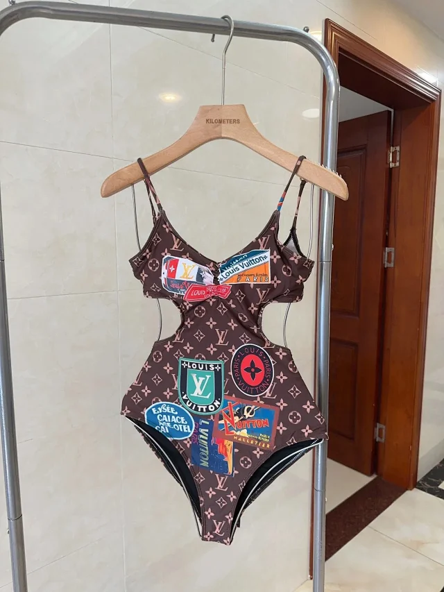 Louis Vuitton Swimwear Monogram Print Triangle Bikini Set product detail image 39