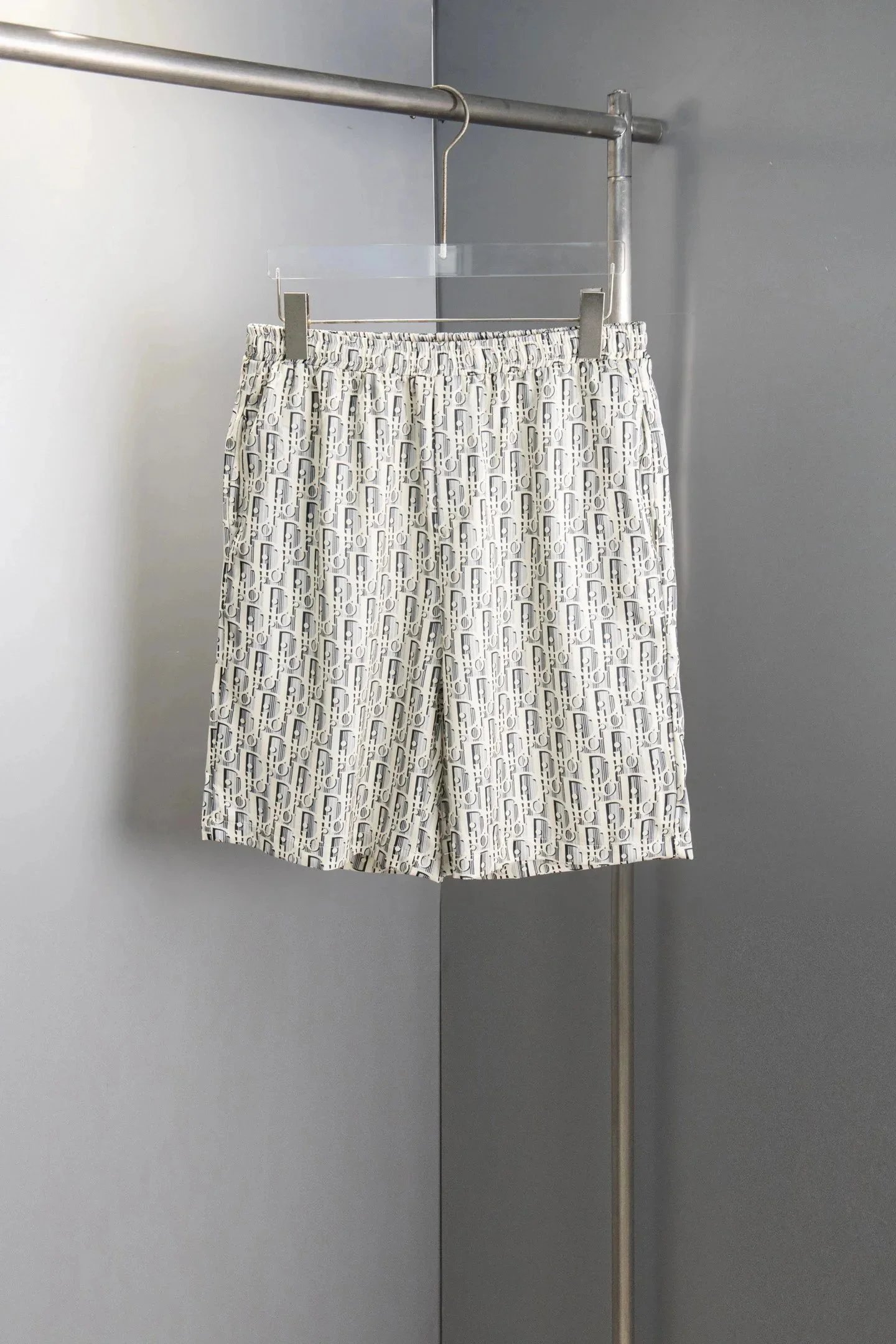 Dior Oblique Print Shorts Beige Brown Striped Cuff Shorts - 35