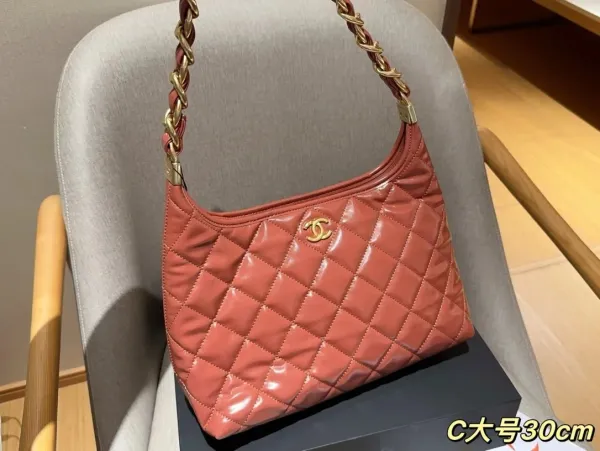 Chanel 22 Bag White Quilted Patent Leather Shoulder Bag - 19