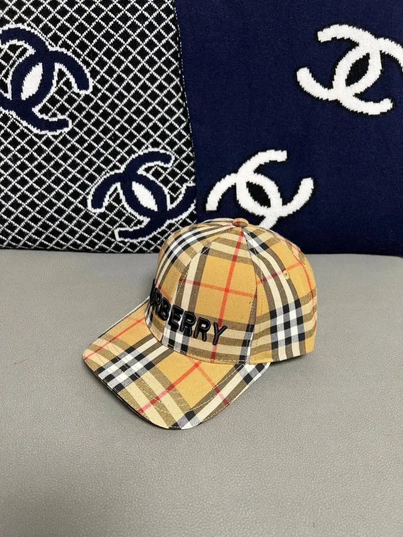 Burberry Vintage Check Basebal
