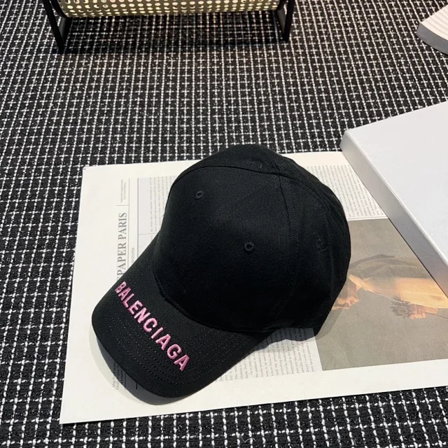 Burberry Hats Baseball Cap with Embroidered Logo or Equestrian Knight Emblem product detail image 35