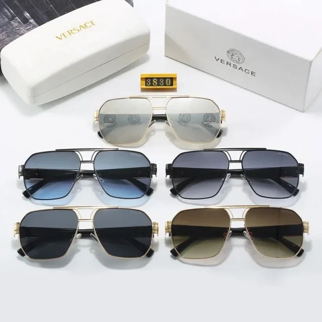 Versace Eyewear 3831 square-frame sunglasses with Medusa temple plaques product detail image 1