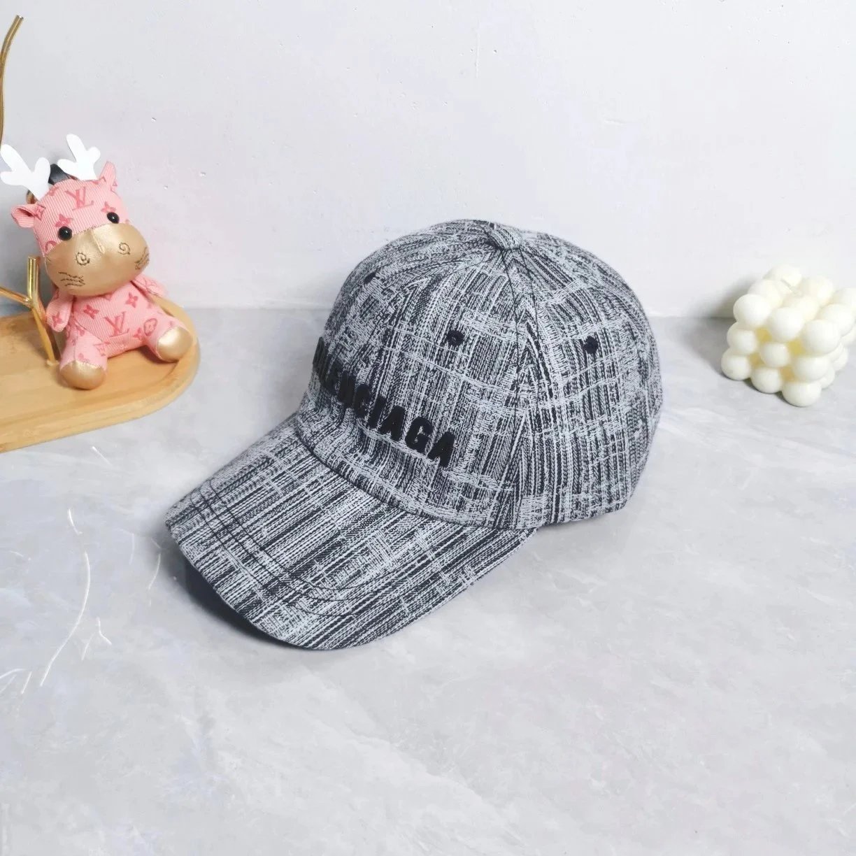 Balenciaga BB Logo Embroidered Monogram Baseball Cap Gray - 32