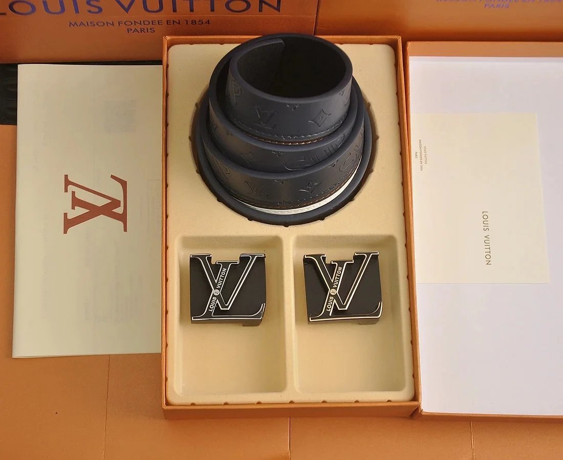 Louis Vuitton Monogram Rubber Belt and LV Square Cufflinks Set Black Accessories