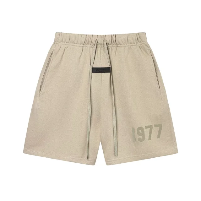 Fear of God Shorts ESSENTIALS Logo Drawstring product detail image 22