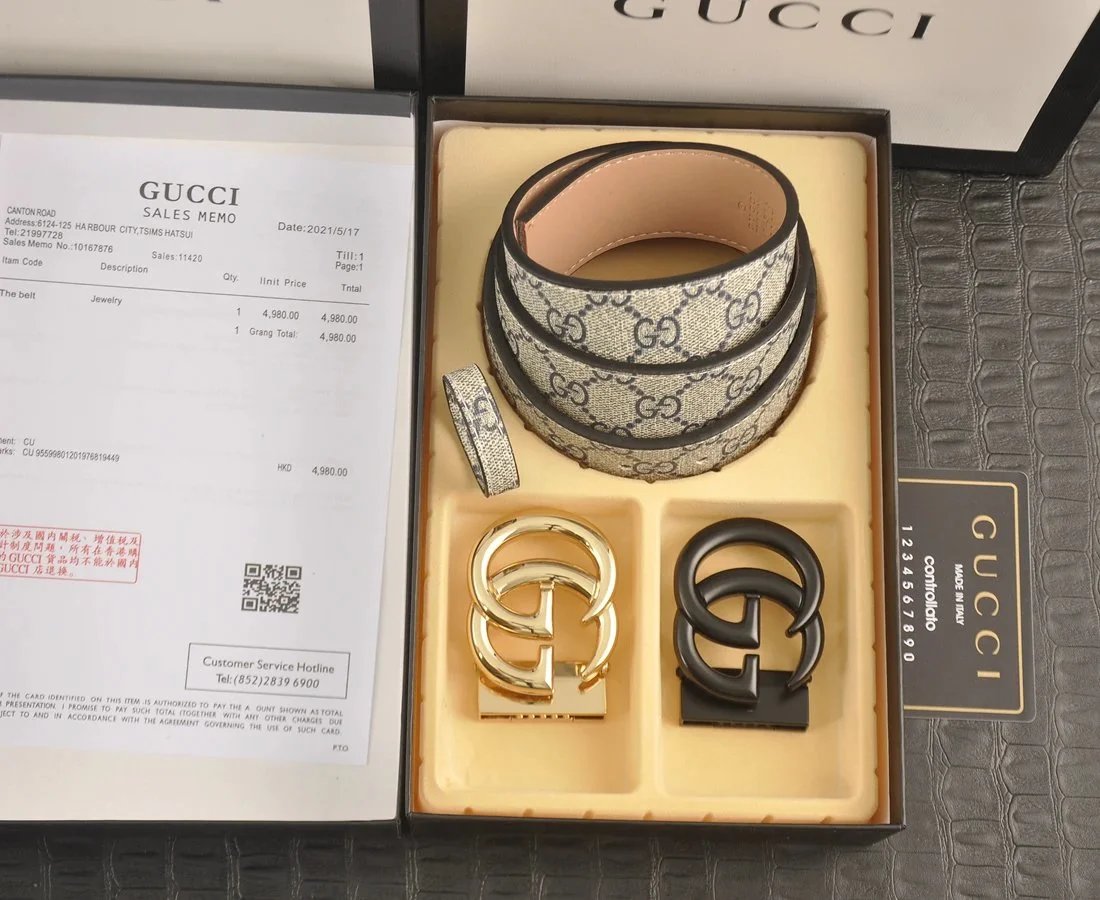 Gucci Belts GG monogram belt with interchangeable Double G buckle image 3