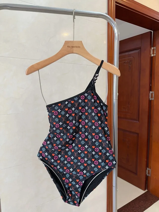 Louis Vuitton Swimwear Monogram Print Triangle Bikini Set product detail image 35