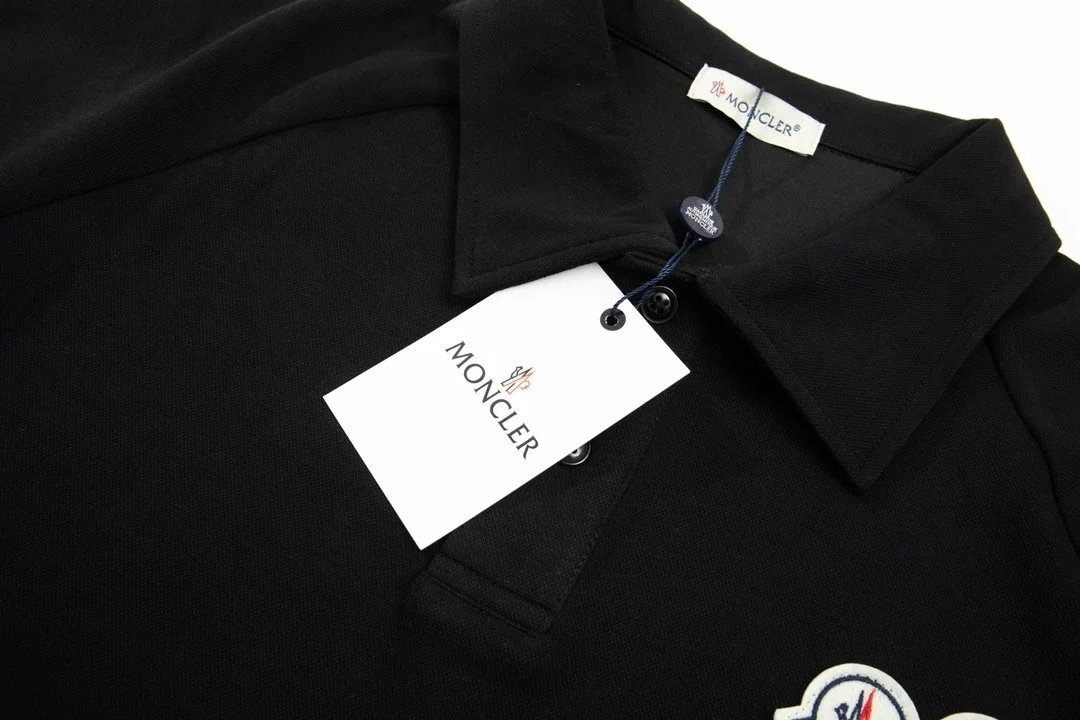 Moncler Classic White Polo with Red-Blue Trim and Logo Embroidery Polo Shirt - 7