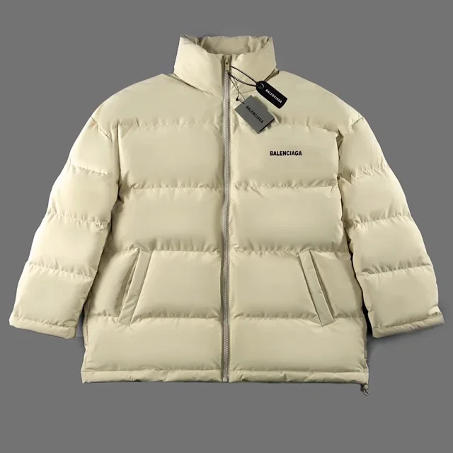The North Face Down Jackets Color-blocked puffer jacket product detail image 32
