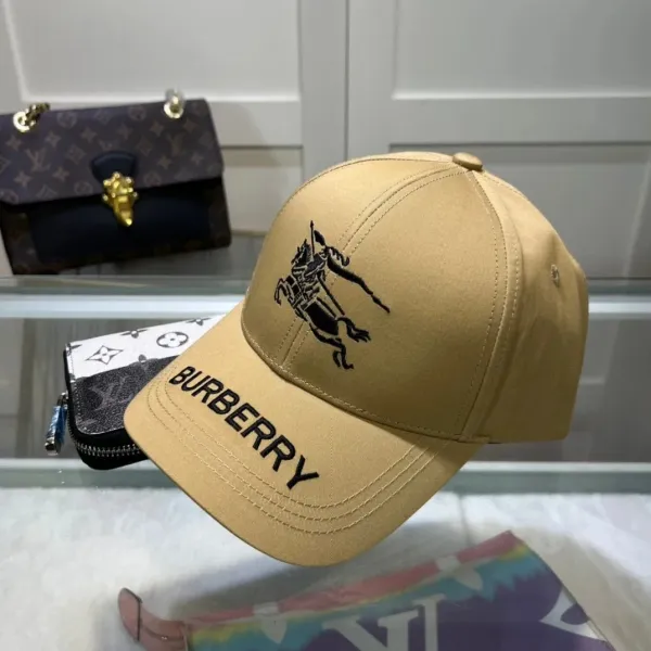 Burberry Vintage Check Bucket Hat Beige Multicolor - 15