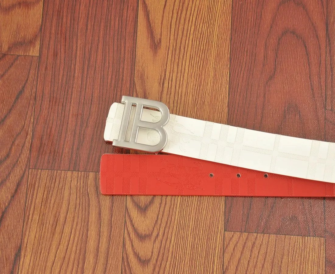 Burberry Check-Print Leather Belt with Gold-Tone B Buckle Gray - 8