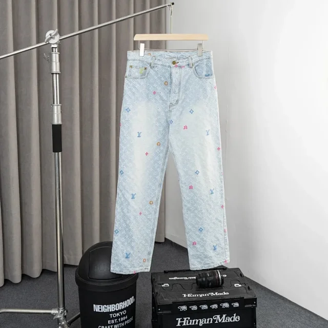 Louis Vuitton Jeans Logo-Print product detail image 13