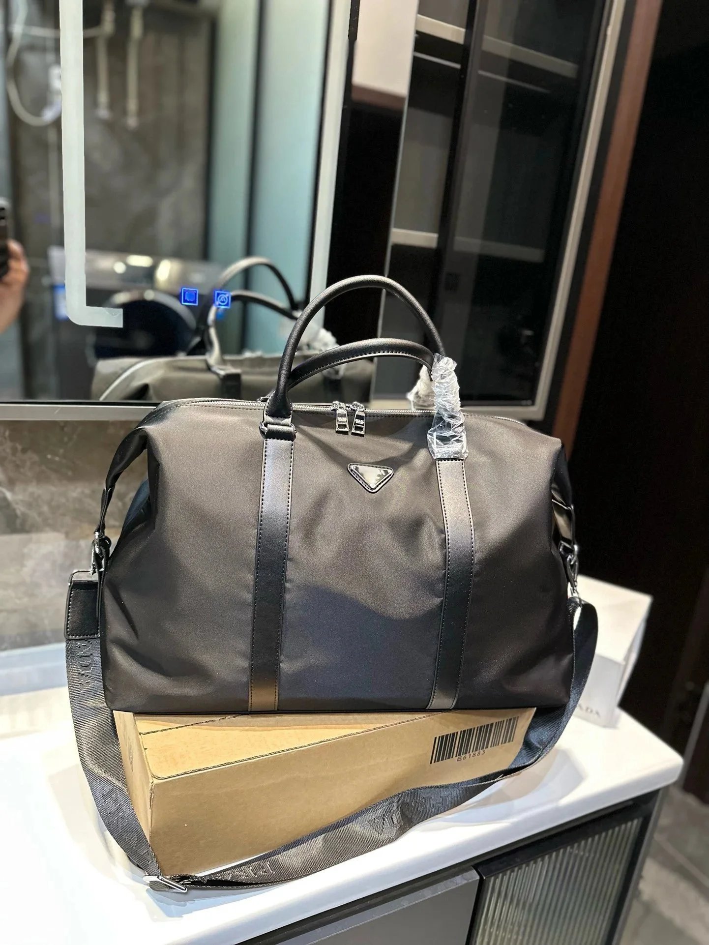 Prada Re-Edition 2005 Straw Tote Bag Beige/Black - 31