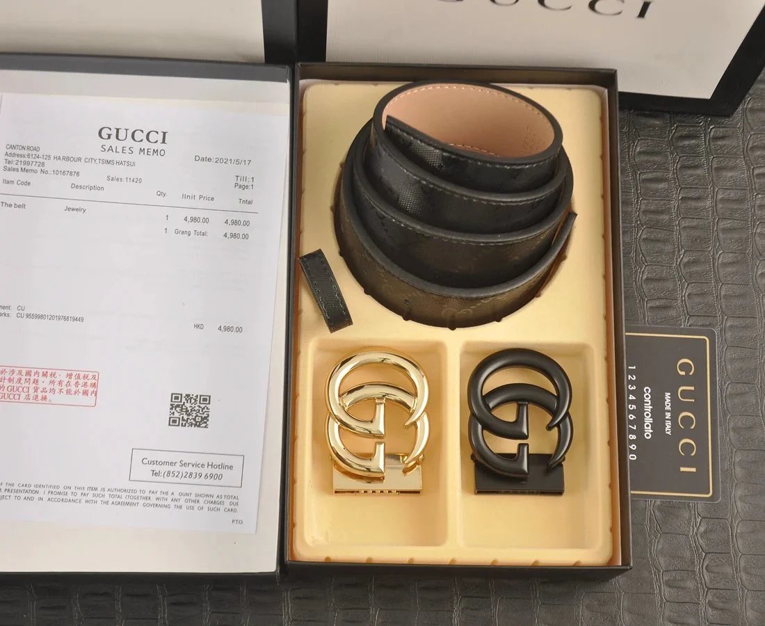 Gucci Belts GG monogram belt with interchangeable Double G buckle image 9