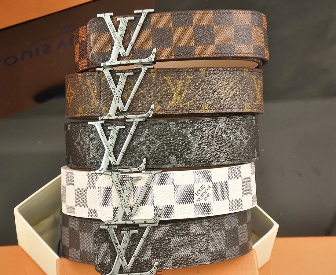 Louis Vuitton Damier Graphite Reversible Belt with LV Buckles Black / Gray Belt - 10