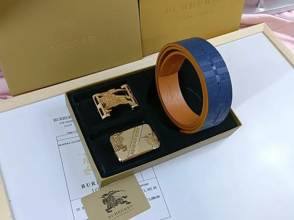 Burberry Reversible Leather Belt with Equestrian Knight Buckle Black/Gold - 23