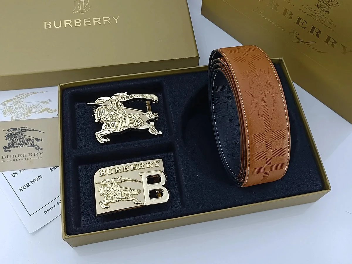 Burberry Equestrian Knight Bel