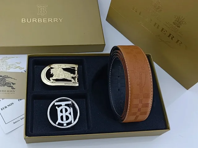 Burberry Belts Reversible check-pattern belt with interchangeable logo buckles product detail image 31
