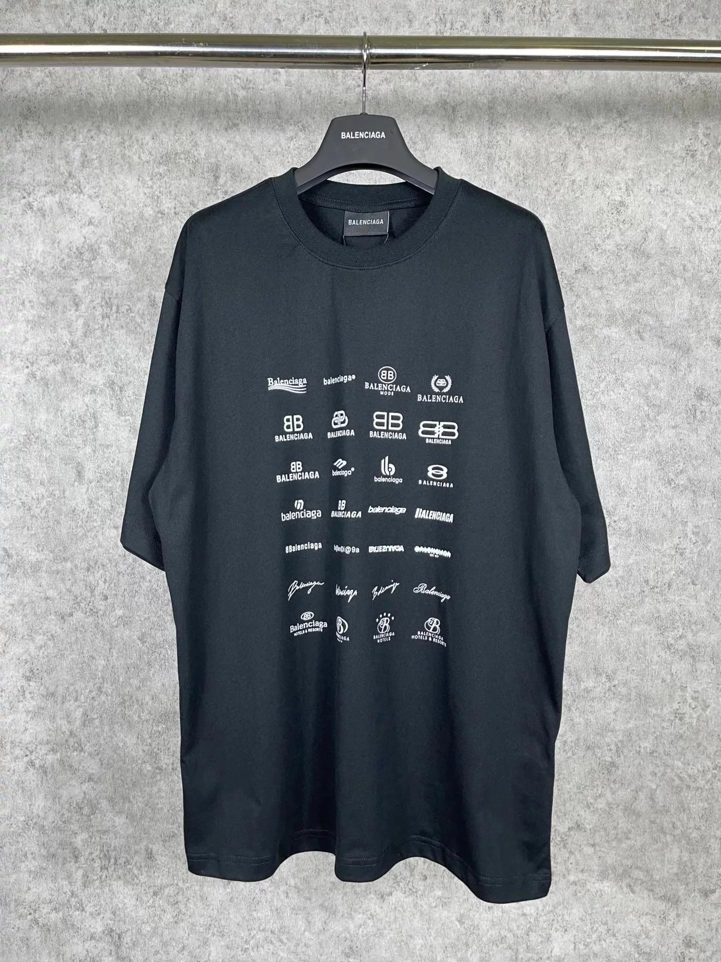 Balenciaga Logo Print Black Long-Sleeve T-Shirt - 6