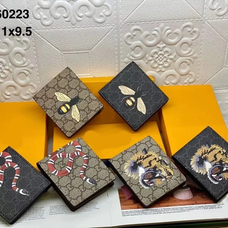 Gucci GG Supreme Wallet