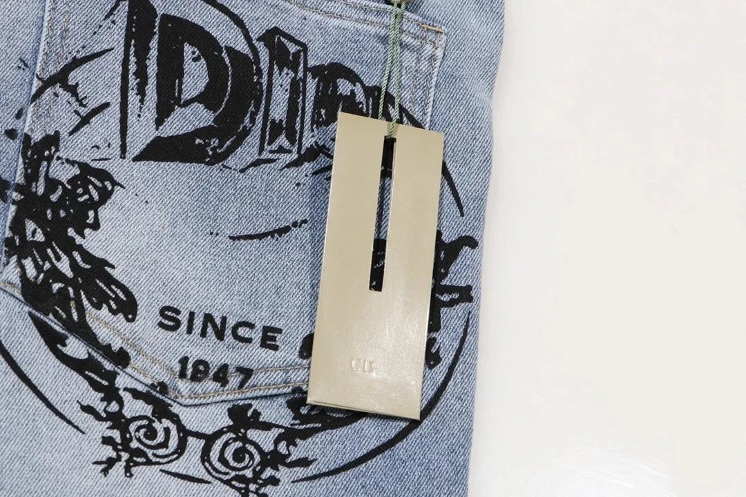 Dior Oblique Print Waistband Slim Fit Light Wash Jeans - 9