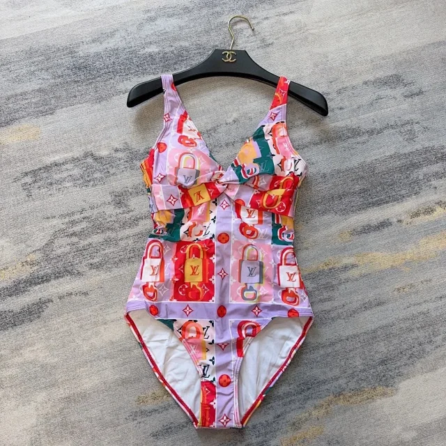 Louis Vuitton Swimwear Monogram Print Triangle Bikini Set product detail image 16