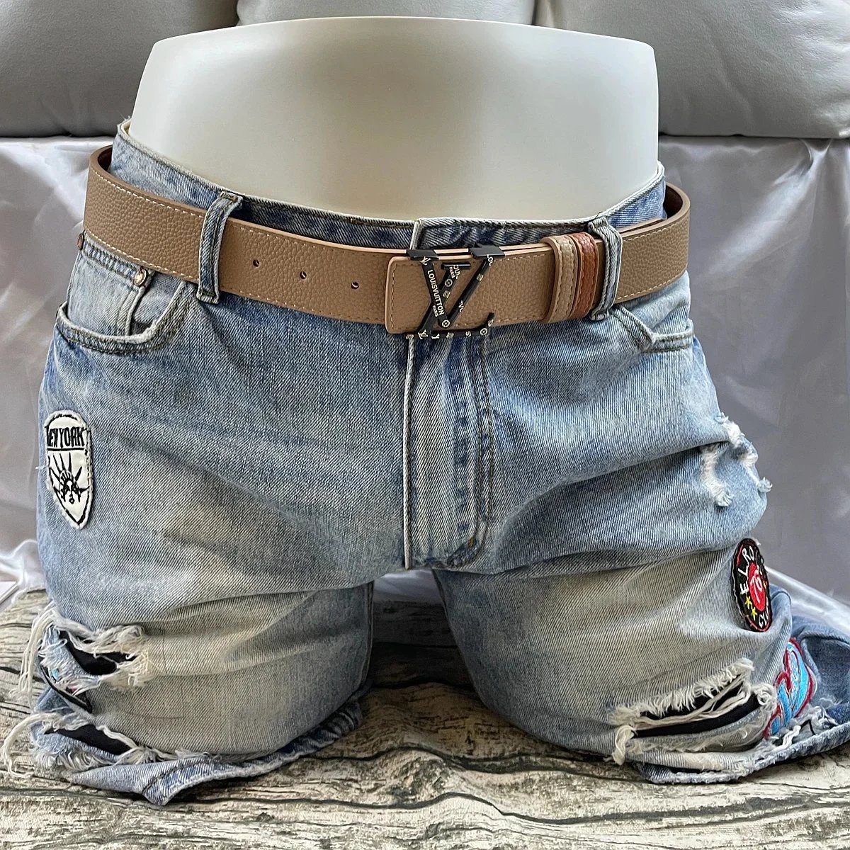 Louis Vuitton LV Initiales Belt Beige and Brown Leather Belt - 9
