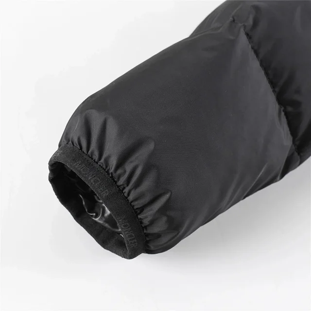 Moncler Down Jackets Hooded quilted product detail image 28