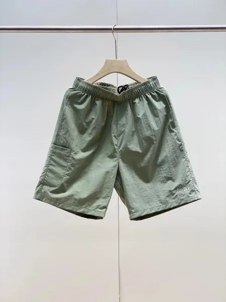 The North Face Utility Shorts Army Green Shorts - 24