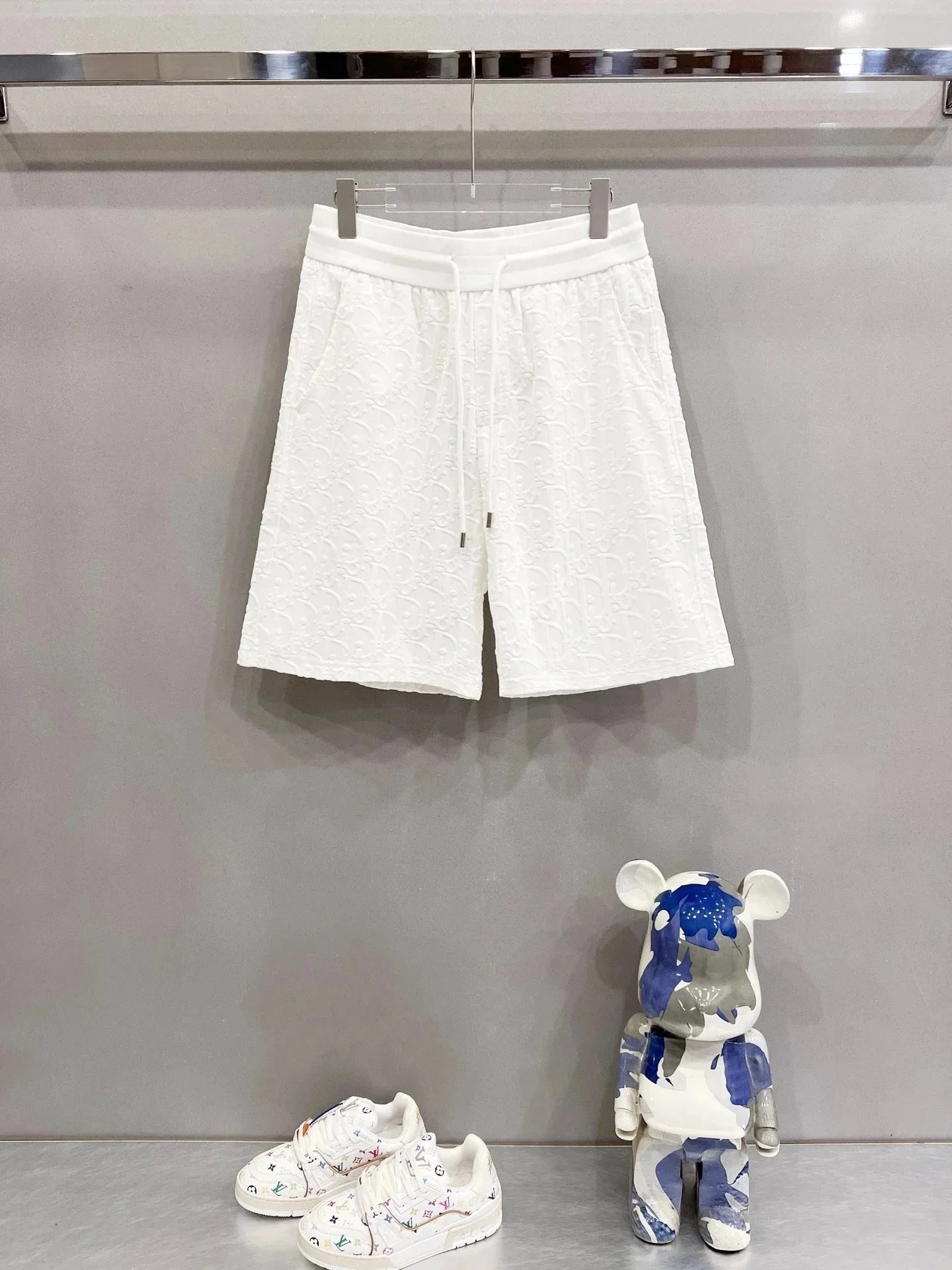 Dior Oblique Print Shorts Beige Brown Striped Cuff Shorts - 29