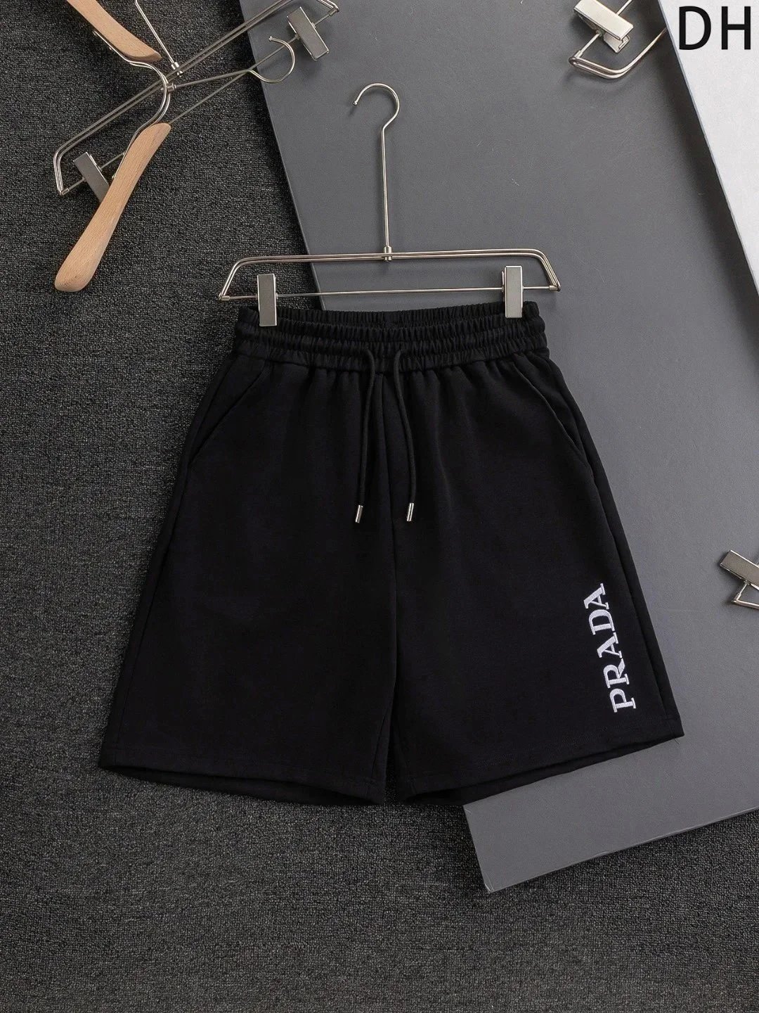 Prada Logo-Embroidered White Cotton Shorts - 35