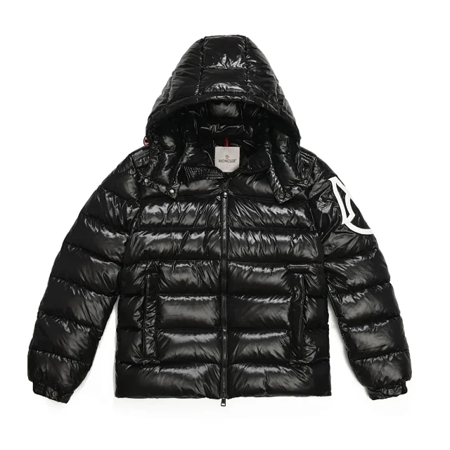 Moncler Down Jackets Hooded quilted product detail image 13