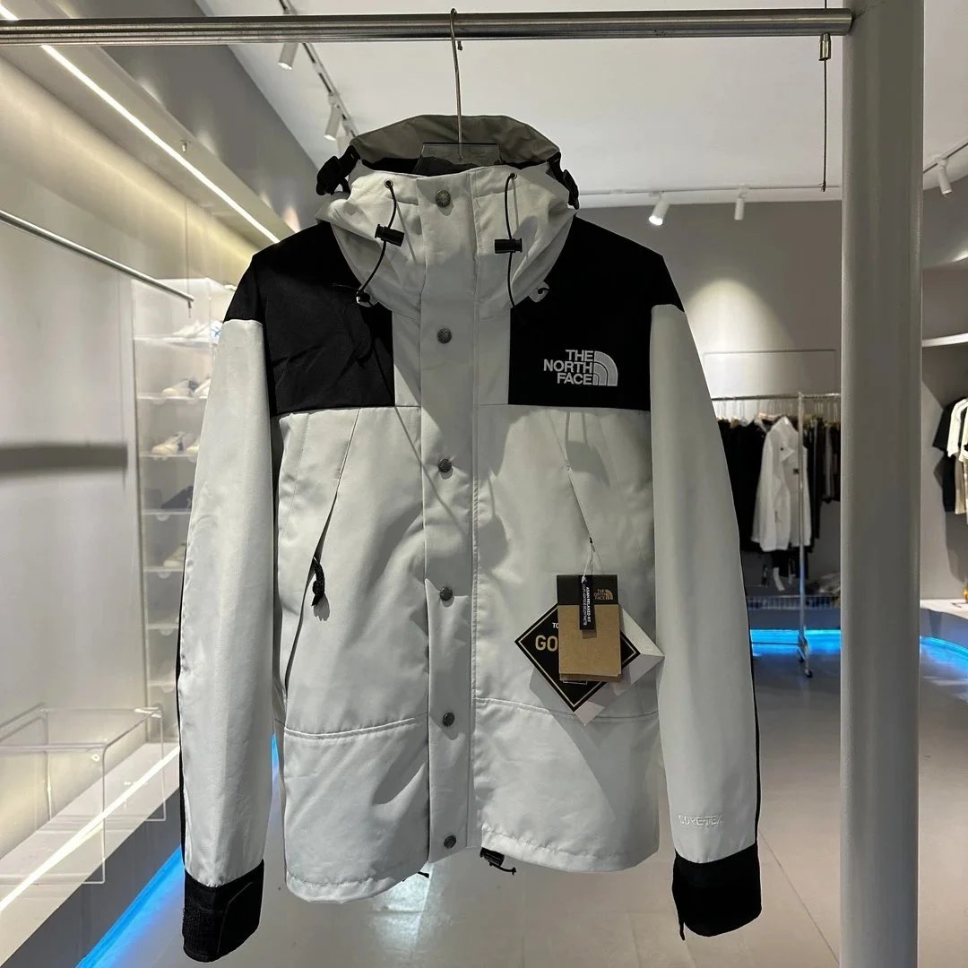 The North Face Jacket [22 styl