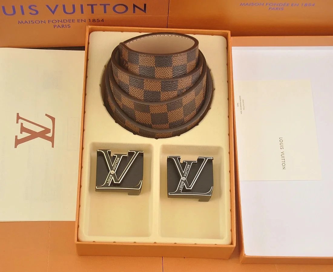 Louis Vuitton Brown Checkered Belt Set