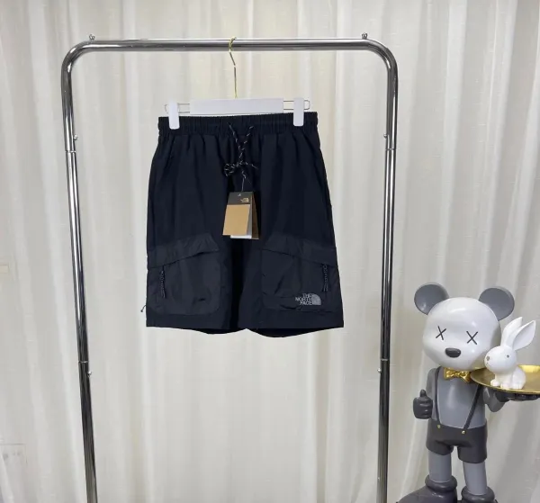 The North Face Utility Shorts Army Green Shorts - 21