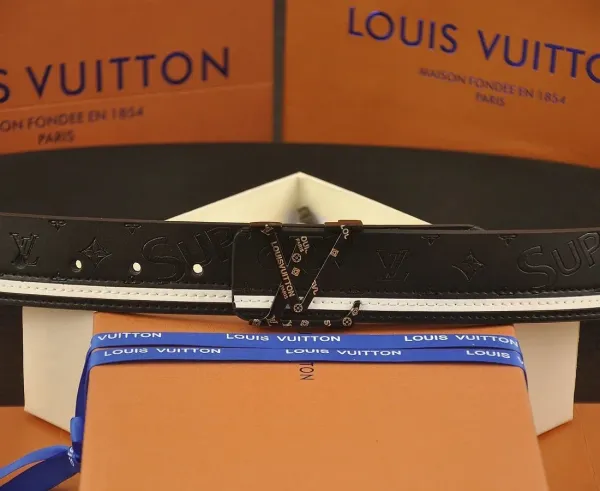 Louis Vuitton Monogram Rubber Belt and LV Square Cufflinks Set Black Accessories - 6