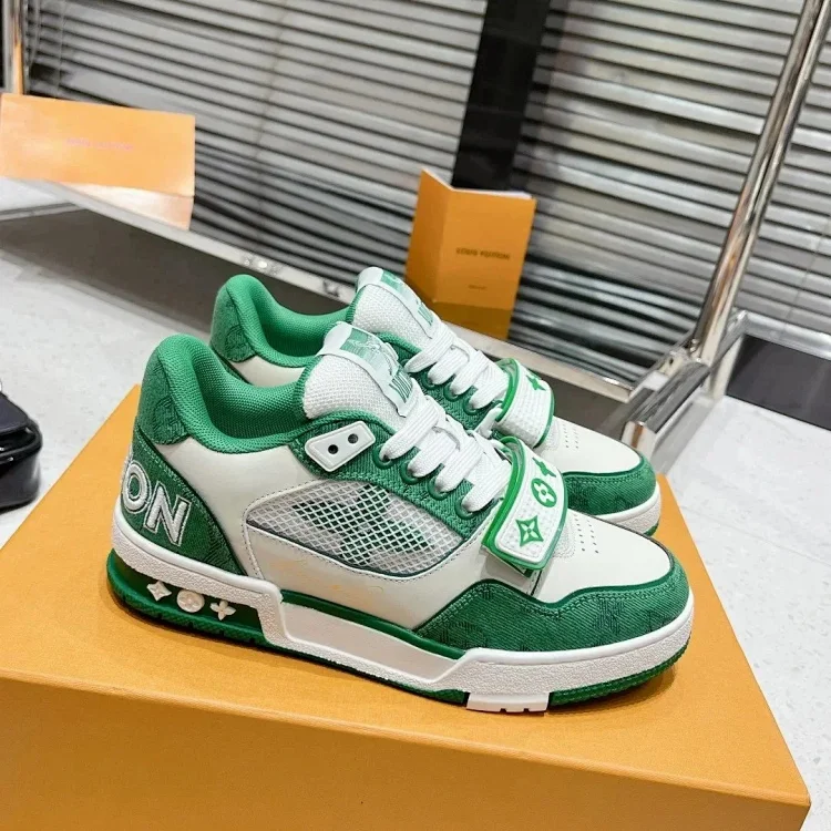 Louis Vuitton Sneakers
