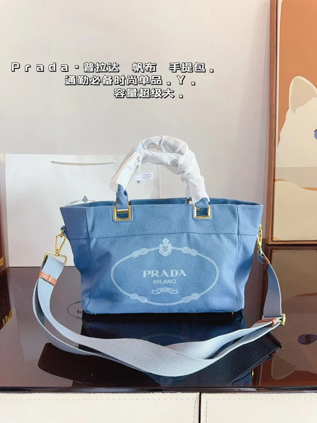 Prada Handbags Grained Tote Bag product detail image 14