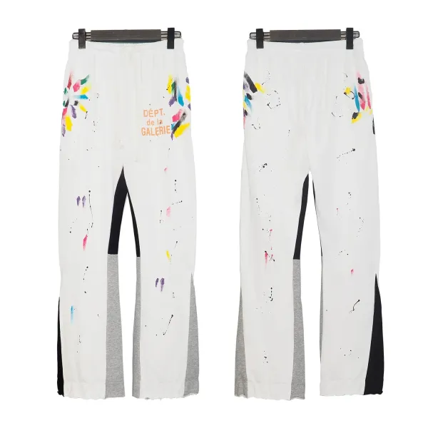 Design Sweatpants Red with Vertical Logo Print - 16