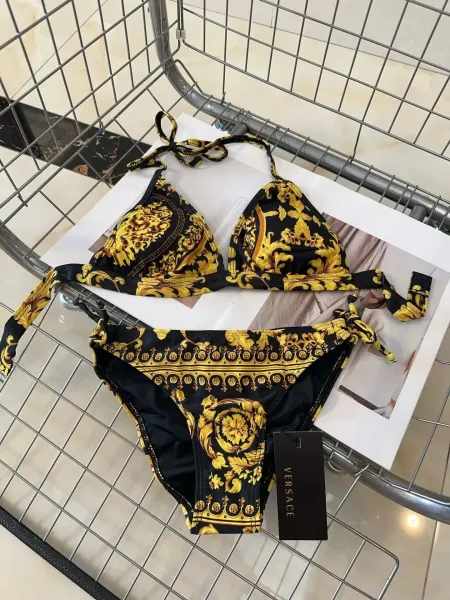 Versace Medusa Urn Print Long-Sleeve Bodysuit Lilac - 39