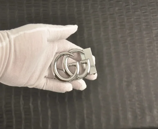 Gucci Belts GG monogram belt with interchangeable Double G buckle product detail image 3